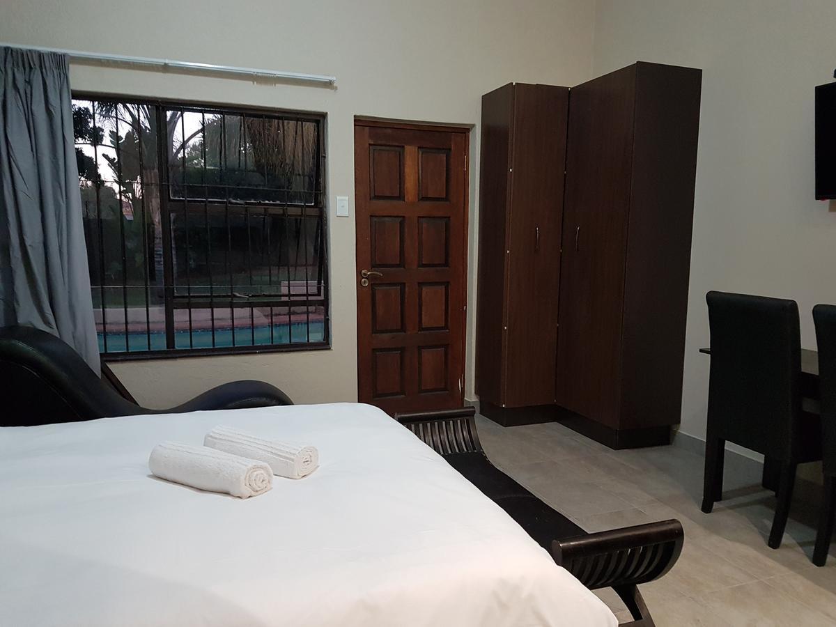 Private Apartments & Biz Stays Pretoria-Noord Exterior foto